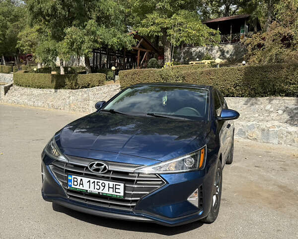 Синий Хендай Элантра, объемом двигателя 2 л и пробегом 50 тыс. км за 14500 $, фото 18 на Automoto.ua