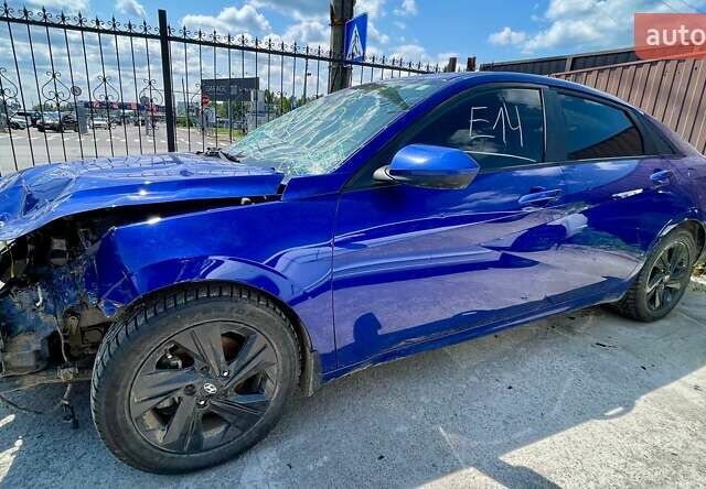 Синій Хендай Елантра, об'ємом двигуна 2 л та пробігом 83 тис. км за 8500 $, фото 2 на Automoto.ua