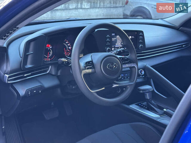 Хендай Элантра 2020 в Львове на Automoto.ua Синий Хендай Элантра, объемом двигателя 2 л и пробегом 119 тыс. км за 15500 $, фото 8 на Automoto.ua