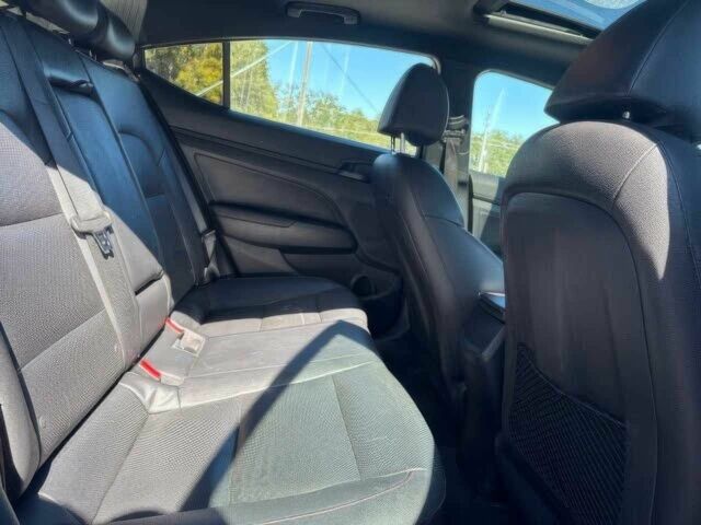 Синий Хендай Элантра, объемом двигателя 1.6 л и пробегом 39 тыс. км за 8000 $, фото 13 на Automoto.ua