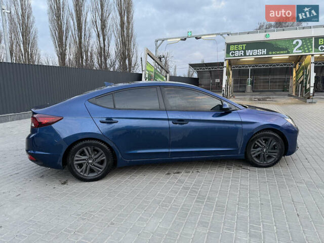 Синий Хендай Элантра, объемом двигателя 2 л и пробегом 73 тыс. км за 16500 $, фото 6 на Automoto.ua