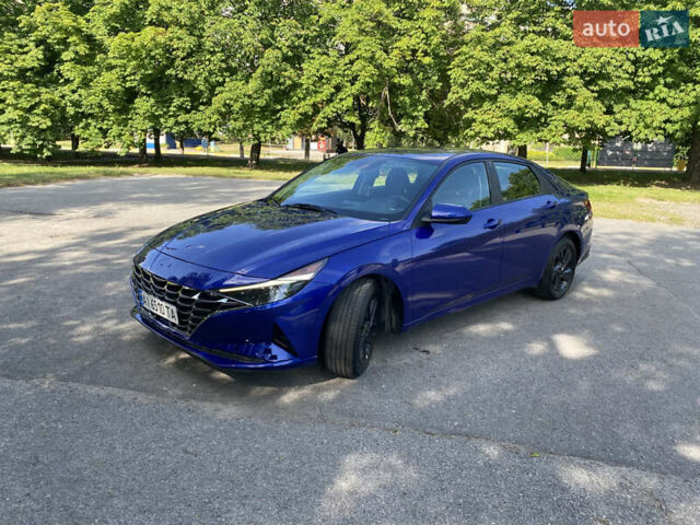 Синий Хендай Элантра, объемом двигателя 1.98 л и пробегом 79 тыс. км за 17999 $, фото 1 на Automoto.ua