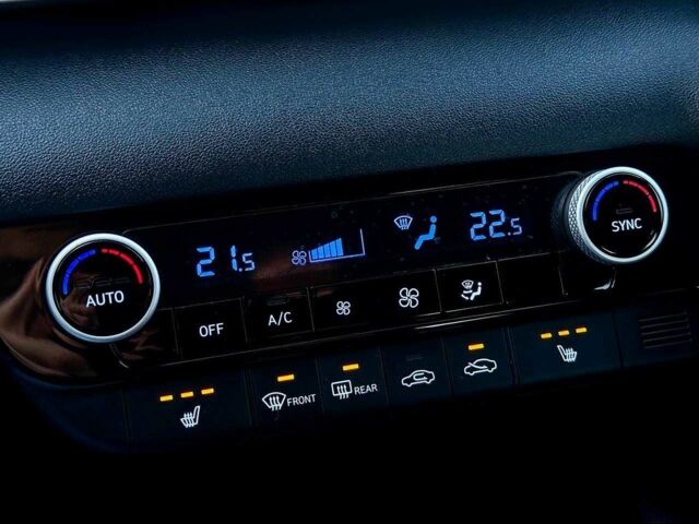 Синий Хендай Элантра, объемом двигателя 2 л и пробегом 118 тыс. км за 18800 $, фото 11 на Automoto.ua