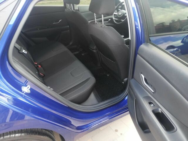 Синий Хендай Элантра, объемом двигателя 2 л и пробегом 21 тыс. км за 19900 $, фото 11 на Automoto.ua