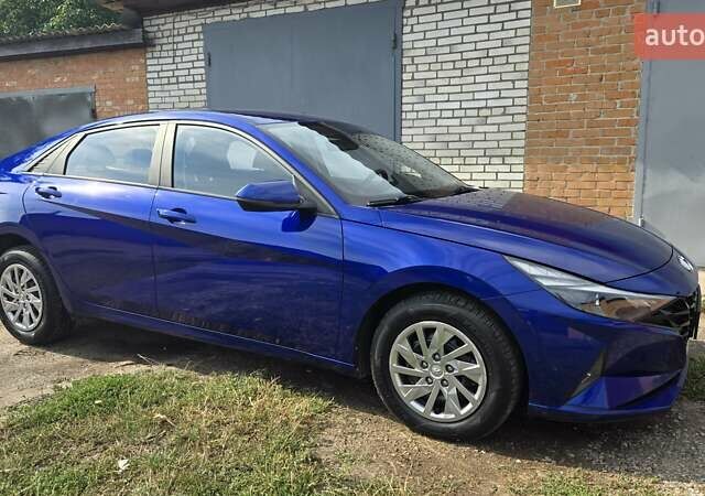 Синій Хендай Елантра, об'ємом двигуна 1.59 л та пробігом 63 тис. км за 17850 $, фото 11 на Automoto.ua