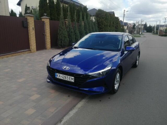 Синий Хендай Элантра, объемом двигателя 2 л и пробегом 21 тыс. км за 19900 $, фото 1 на Automoto.ua
