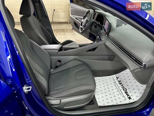 Хендай Элантра 2021 в Сумах на Automoto.ua Синий Хендай Элантра, объемом двигателя 1.58 л и пробегом 136 тыс. км за 17999 $, фото 43 на Automoto.ua