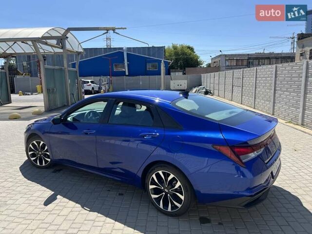 Синий Хендай Элантра, объемом двигателя 2 л и пробегом 39 тыс. км за 19500 $, фото 3 на Automoto.ua