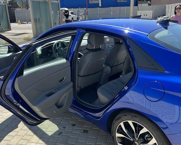 Синий Хендай Элантра, объемом двигателя 2 л и пробегом 39 тыс. км за 19500 $, фото 17 на Automoto.ua