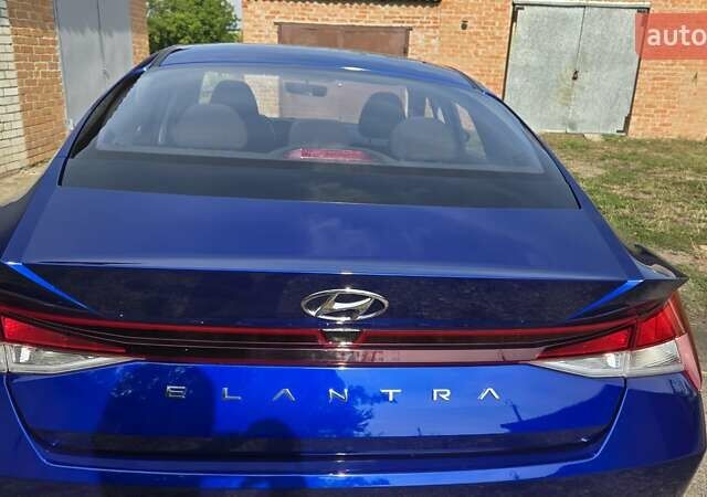 Синій Хендай Елантра, об'ємом двигуна 1.59 л та пробігом 63 тис. км за 17850 $, фото 5 на Automoto.ua