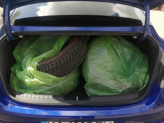 Синий Хендай Элантра, объемом двигателя 2 л и пробегом 21 тыс. км за 19900 $, фото 18 на Automoto.ua