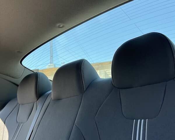 Синий Хендай Элантра, объемом двигателя 2 л и пробегом 39 тыс. км за 19500 $, фото 19 на Automoto.ua