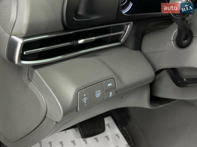 Хендай Элантра 2021 в Сумах на Automoto.ua Синий Хендай Элантра, объемом двигателя 1.58 л и пробегом 136 тыс. км за 17999 $, фото 51 на Automoto.ua