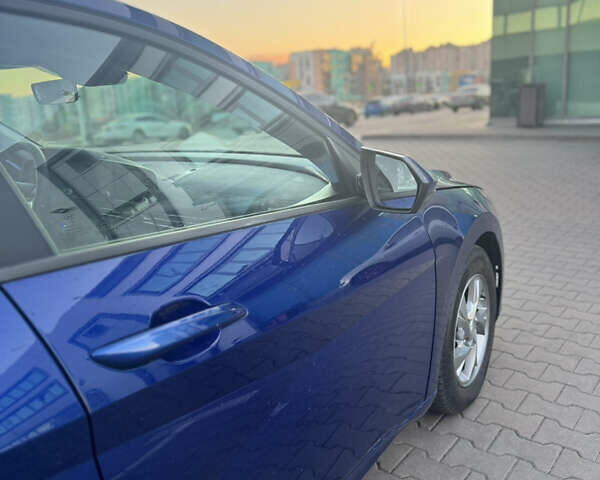 Синій Хендай Елантра, об'ємом двигуна 2 л та пробігом 66 тис. км за 16990 $, фото 8 на Automoto.ua