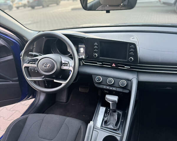 Синій Хендай Елантра, об'ємом двигуна 2 л та пробігом 66 тис. км за 16990 $, фото 2 на Automoto.ua