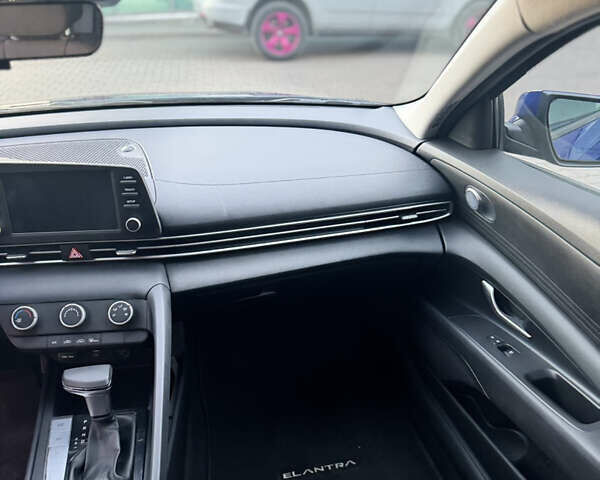 Синій Хендай Елантра, об'ємом двигуна 2 л та пробігом 66 тис. км за 16990 $, фото 12 на Automoto.ua