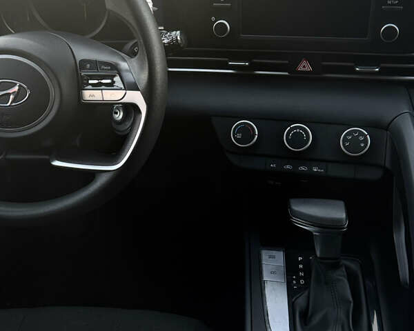 Синій Хендай Елантра, об'ємом двигуна 2 л та пробігом 66 тис. км за 16990 $, фото 16 на Automoto.ua