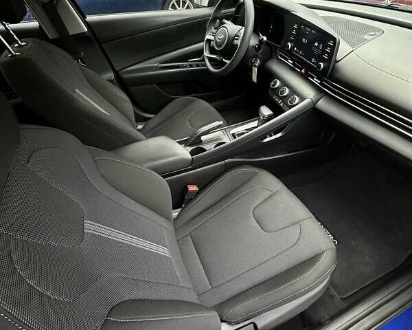 Синий Хендай Элантра, объемом двигателя 2 л и пробегом 118 тыс. км за 15000 $, фото 26 на Automoto.ua