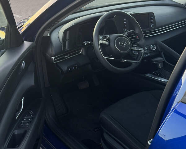 Синій Хендай Елантра, об'ємом двигуна 2 л та пробігом 66 тис. км за 16990 $, фото 4 на Automoto.ua