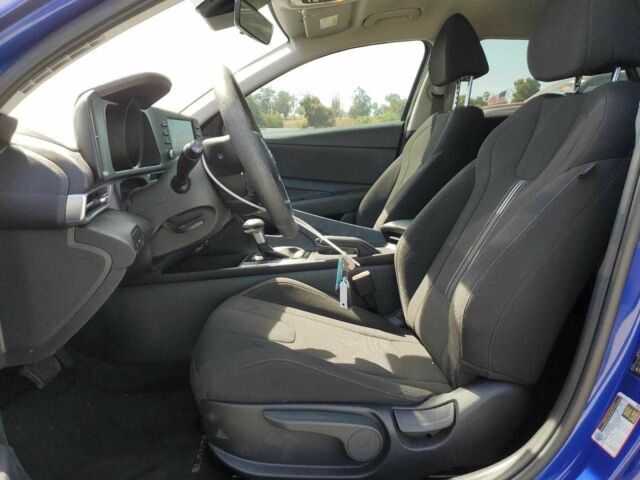 Хендай Элантра 2023 в Киеве на Automoto.ua Синий Хендай Элантра, объемом двигателя 2 л и пробегом 38 тыс. км за 5800 $, фото 6 на Automoto.ua