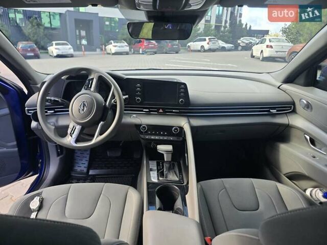 Хендай Элантра 2023 в Киеве на Automoto.ua Синий Хендай Элантра, объемом двигателя 1.58 л и пробегом 90 тыс. км за 25500 $, фото 35 на Automoto.ua