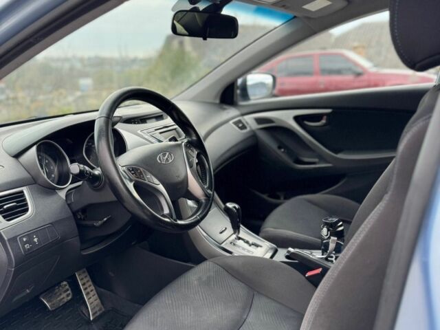 Синий Хендай Элантра, объемом двигателя 1.8 л и пробегом 187 тыс. км за 9950 $, фото 12 на Automoto.ua
