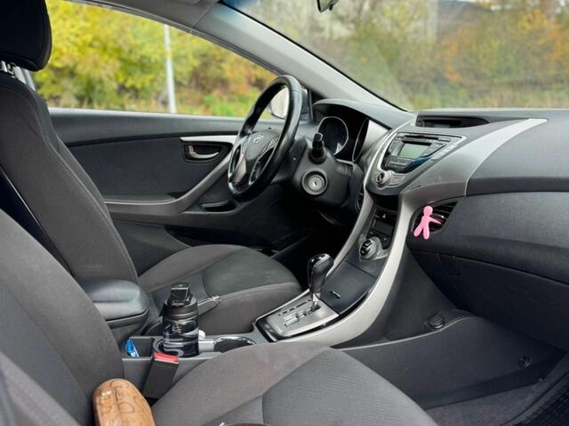 Синий Хендай Элантра, объемом двигателя 1.8 л и пробегом 187 тыс. км за 9950 $, фото 11 на Automoto.ua