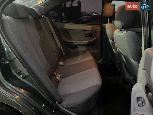 Зеленый Хендай Элантра, объемом двигателя 1.6 л и пробегом 196 тыс. км за 4990 $, фото 10 на Automoto.ua