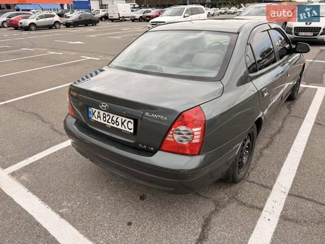 Зеленый Хендай Элантра, объемом двигателя 1.6 л и пробегом 195 тыс. км за 5500 $, фото 5 на Automoto.ua