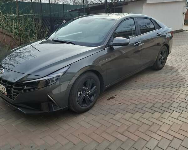 Зеленый Хендай Элантра, объемом двигателя 1.59 л и пробегом 52 тыс. км за 18000 $, фото 6 на Automoto.ua