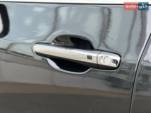 Хендай Экус 2015 в Киеве на Automoto.ua Черный Хендай Экус, объемом двигателя 5 л и пробегом 116 тыс. км за 17490 $, фото 25 на Automoto.ua