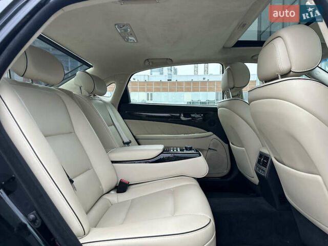 Хендай Экус 2015 в Киеве на Automoto.ua Черный Хендай Экус, объемом двигателя 5 л и пробегом 116 тыс. км за 17490 $, фото 44 на Automoto.ua