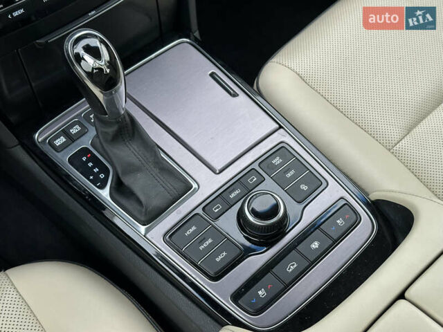 Хендай Экус 2015 в Киеве на Automoto.ua Черный Хендай Экус, объемом двигателя 5 л и пробегом 116 тыс. км за 17490 $, фото 60 на Automoto.ua