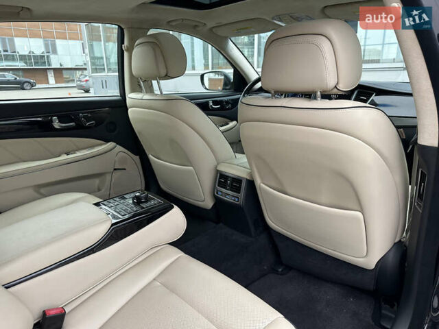 Хендай Экус 2015 в Киеве на Automoto.ua Черный Хендай Экус, объемом двигателя 5 л и пробегом 116 тыс. км за 17490 $, фото 45 на Automoto.ua