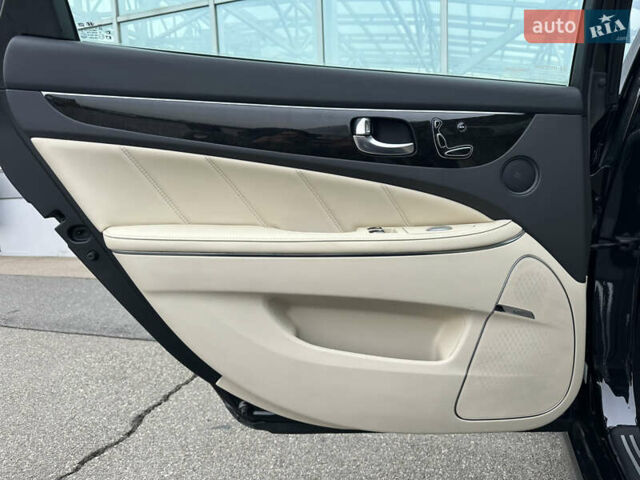 Хендай Экус 2015 в Киеве на Automoto.ua Черный Хендай Экус, объемом двигателя 5 л и пробегом 116 тыс. км за 17490 $, фото 36 на Automoto.ua