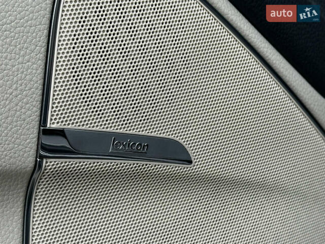 Черный Хендай Экус, объемом двигателя 5 л и пробегом 116 тыс. км за 15490 $, фото 27 на Automoto.ua
