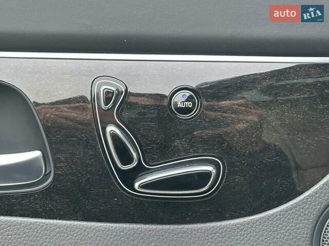 Хендай Экус 2015 в Киеве на Automoto.ua Черный Хендай Экус, объемом двигателя 5 л и пробегом 116 тыс. км за 17490 $, фото 37 на Automoto.ua