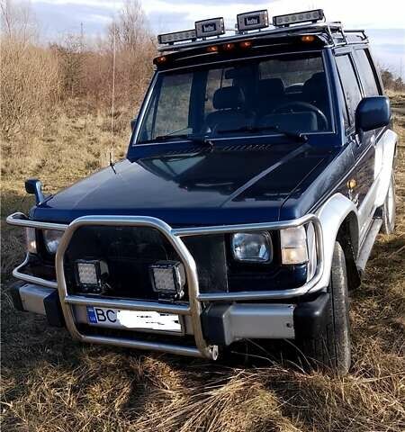 Серый Хендай Галлопер, объемом двигателя 3 л и пробегом 170 тыс. км за 6000 $, фото 2 на Automoto.ua