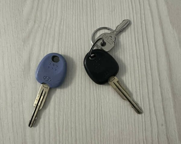 Синій Хендай Галлопер, об'ємом двигуна 2.5 л та пробігом 323 тис. км за 3500 $, фото 15 на Automoto.ua