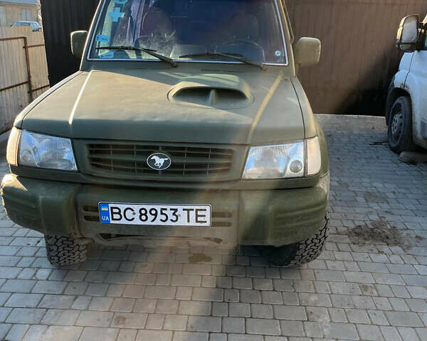 Зеленый Хендай Галлопер, объемом двигателя 2.48 л и пробегом 225 тыс. км за 4000 $, фото 1 на Automoto.ua