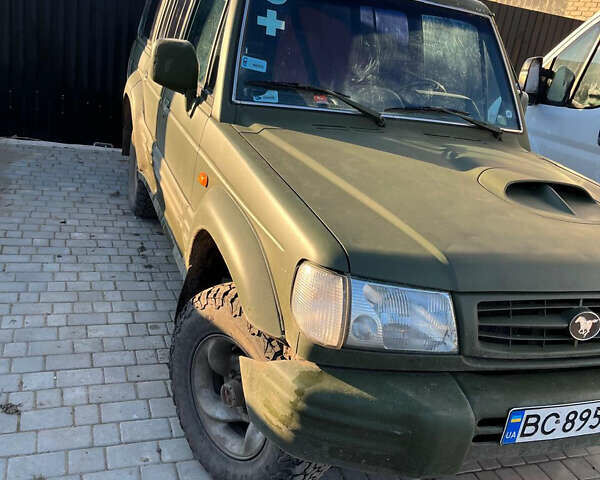 Зеленый Хендай Галлопер, объемом двигателя 2.48 л и пробегом 225 тыс. км за 4000 $, фото 2 на Automoto.ua