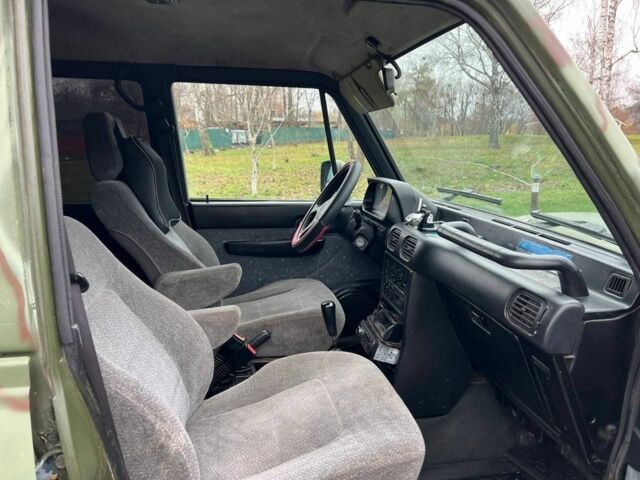 Зеленый Хендай Галлопер, объемом двигателя 2.5 л и пробегом 301 тыс. км за 3500 $, фото 3 на Automoto.ua