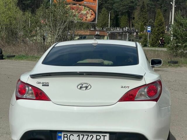 Білий Хендай Генезис, об'ємом двигуна 2 л та пробігом 130 тис. км за 7000 $, фото 6 на Automoto.ua