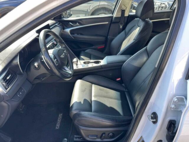 Хендай Генезис 2023 в Тернополе на Automoto.ua Белый Хендай Генезис, объемом двигателя 2 л и пробегом 11 тыс. км за 17000 $, фото 7 на Automoto.ua