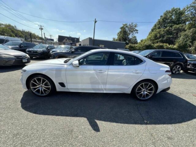 Хендай Генезис 2023 в Тернополе на Automoto.ua Белый Хендай Генезис, объемом двигателя 2 л и пробегом 11 тыс. км за 17000 $, фото 3 на Automoto.ua