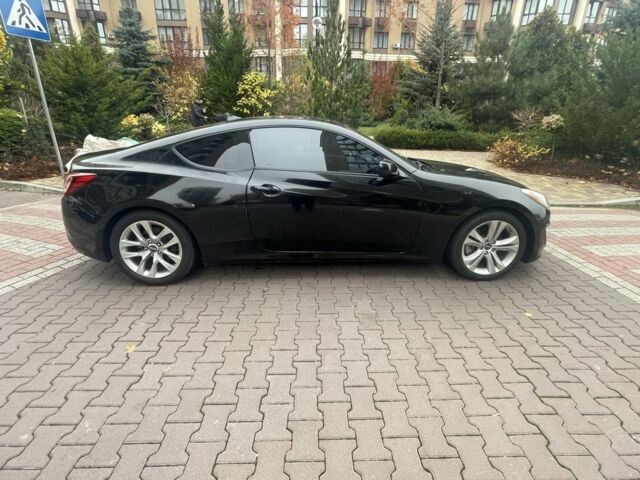 Черный Хендай Генезис, объемом двигателя 2 л и пробегом 159 тыс. км за 9200 $, фото 1 на Automoto.ua