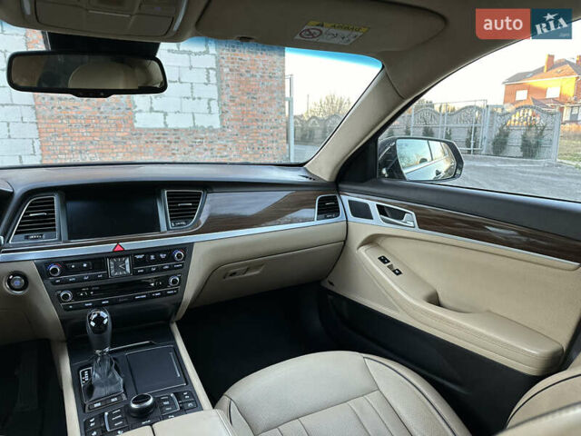 Черный Хендай Генезис, объемом двигателя 3.78 л и пробегом 124 тыс. км за 17500 $, фото 68 на Automoto.ua