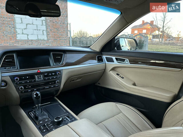 Черный Хендай Генезис, объемом двигателя 3.78 л и пробегом 124 тыс. км за 17500 $, фото 61 на Automoto.ua
