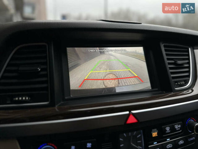 Чорний Хендай Генезис, об'ємом двигуна 3.78 л та пробігом 146 тис. км за 13500 $, фото 13 на Automoto.ua