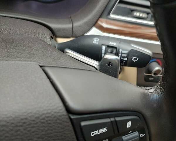 Чорний Хендай Генезис, об'ємом двигуна 3.78 л та пробігом 140 тис. км за 14500 $, фото 18 на Automoto.ua